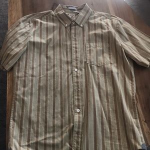 New without tags short sleeve button up